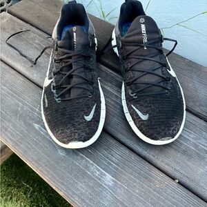 Nike Free 5.0 black and white trainers size 12 good condition ready to wear